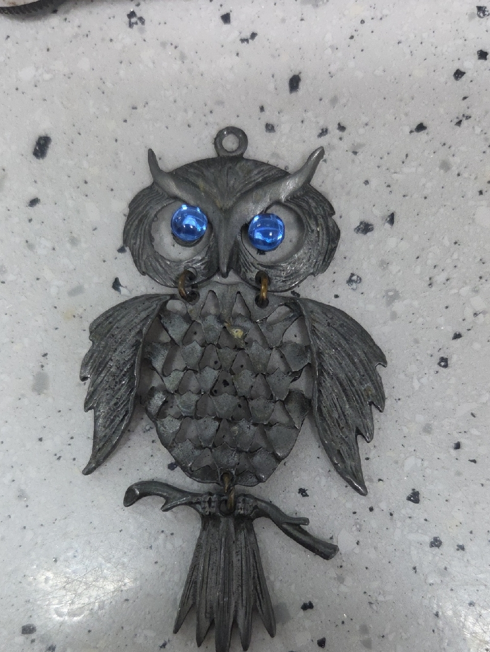 🚨 Vintage Articulated Owl Pendant with Blue Crystal Eyes